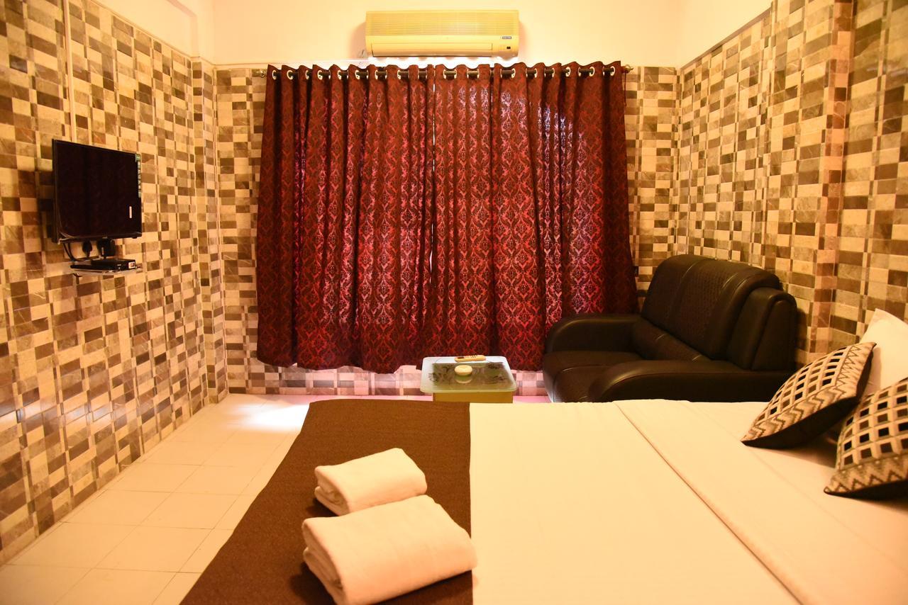 The Sky Inn Navi Mumbai Exterior foto